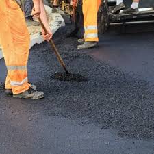 Best Recycled Asphalt Driveway Installation  in Lemoyne, PA